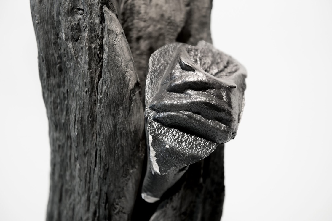 Bronzeskulptur Aus der Bronzezeit — Detail aus der Sammlung Wolf E. Schultz