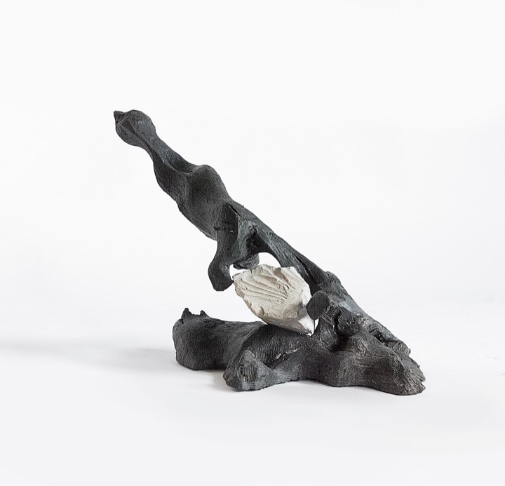 Steinskulptur Weserriff — Beispielwerk aus dem Oeuvre von Wolf E. Schultz